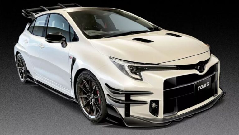 Lee más sobre el artículo <strong>Toyota GR Corolla de Tom’s Racing: Un hot hatch combativo e impetuoso</strong>