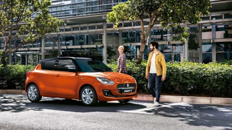 Lee más sobre el artículo <strong>Suzuki Swift 2023: Diseño exótico, manejo entusiasta y mucho más ¿Es buen carro?</strong>