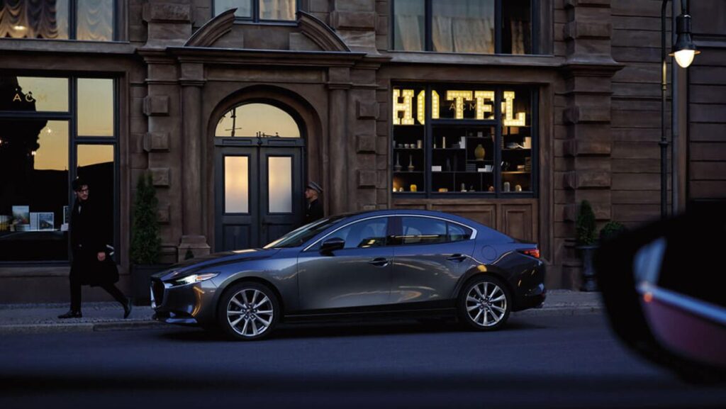 Mazda 3 Sedán 2023