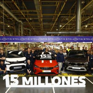 Lee más sobre el artículo Stellantis Zaragoza alcanza los 15 millones de coches fabricados