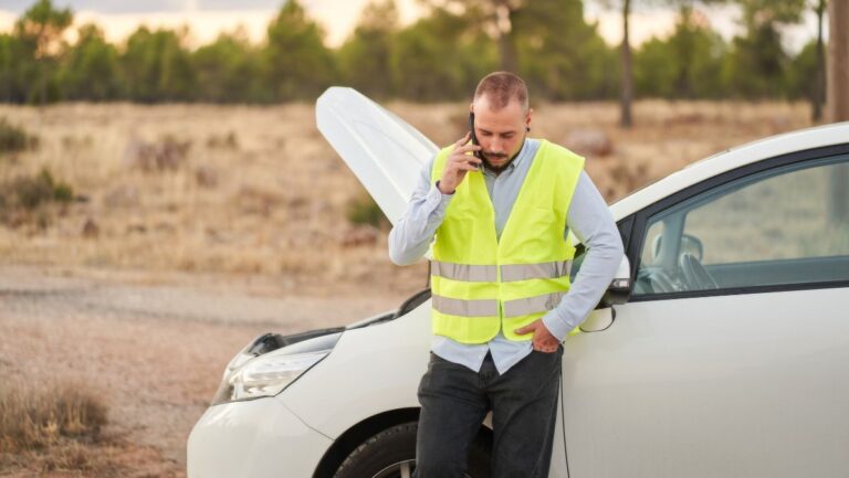 Lee más sobre el artículo Cómo mejorar la seguridad de tu coche con estos 5 accesorios