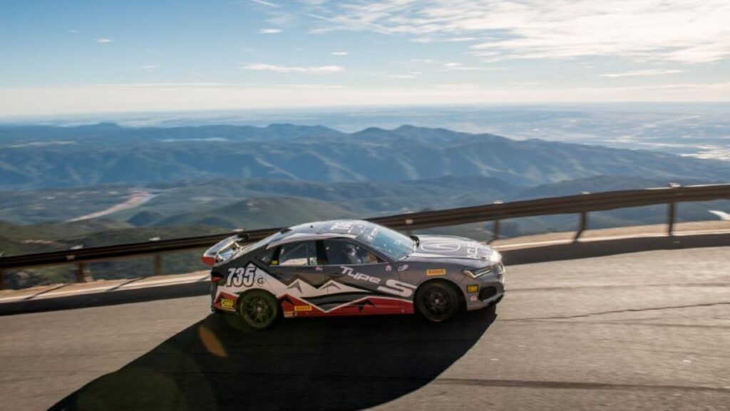 Acura en Pikes Peak 2023