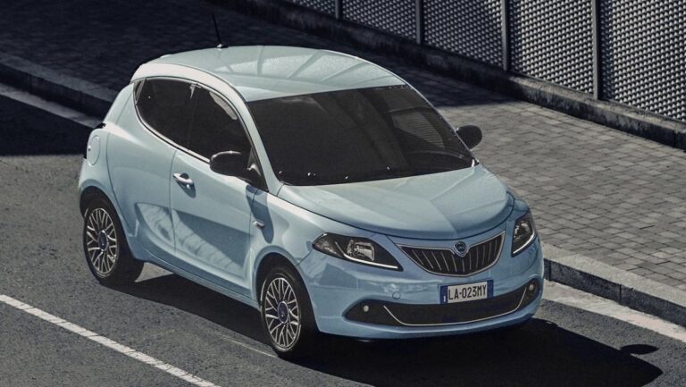 Lee más sobre el artículo Lancia Ypsilon: el nuevo modelo que se fabricará en España