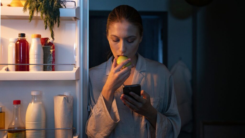 Smartphone con refrigeradora inteligente