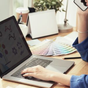 Lee más sobre el artículo ¿Qué laptop necesitas para diseño gráfico?