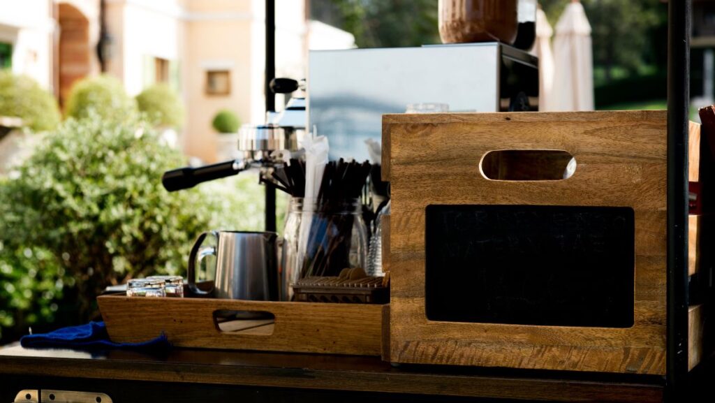 Cómo poner una cafetería móvil