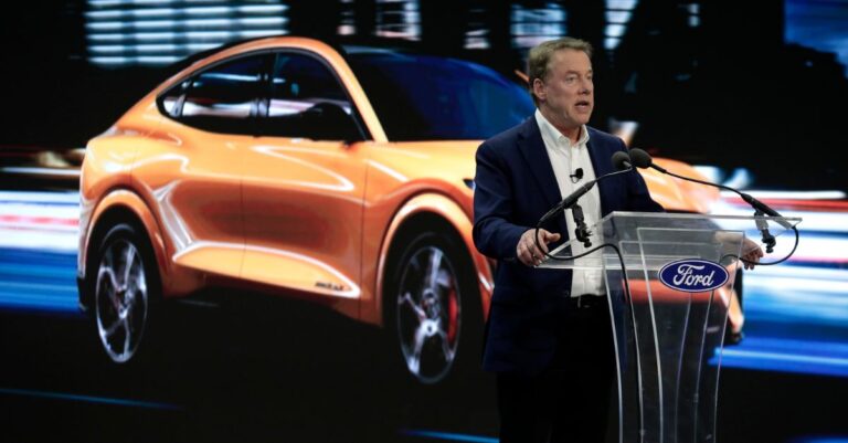 Lee más sobre el artículo Ford detiene su planta de baterías en Michigan