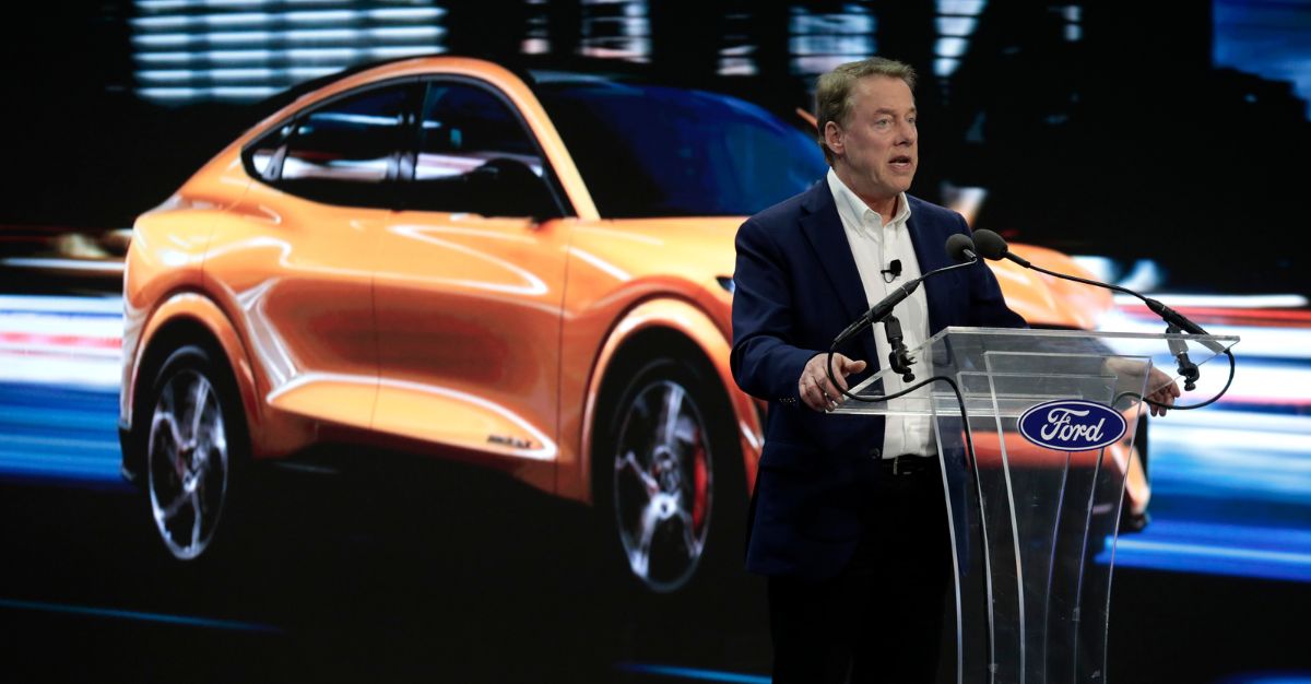 Ford anunciando planta en Michigan