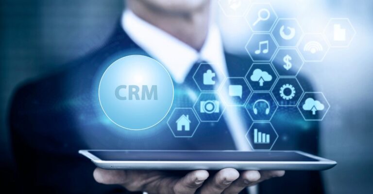 Lee más sobre el artículo CRM: qué es, para qué sirve y cómo elegir el mejor para tu negocio