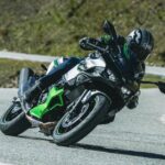 Kawasaki Ninja 7 HEV abre la revolución de las motos híbridas ¡Todo sobre ella!