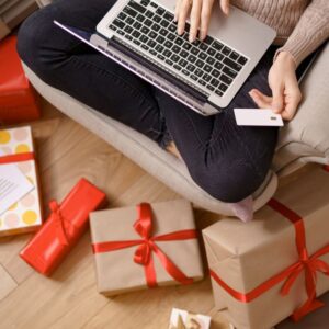 Lee más sobre el artículo Cyber Days: Cómo aprovechar las mejores ofertas para tus compras navideñas