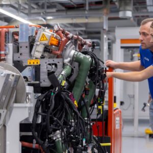 Lee más sobre el artículo Bosch presentará un motor de hidrógeno en 2024