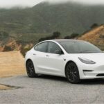 Demanda contra Tesla por publicidad engañosa: Clientes compraron coches pensando que eran autónomos