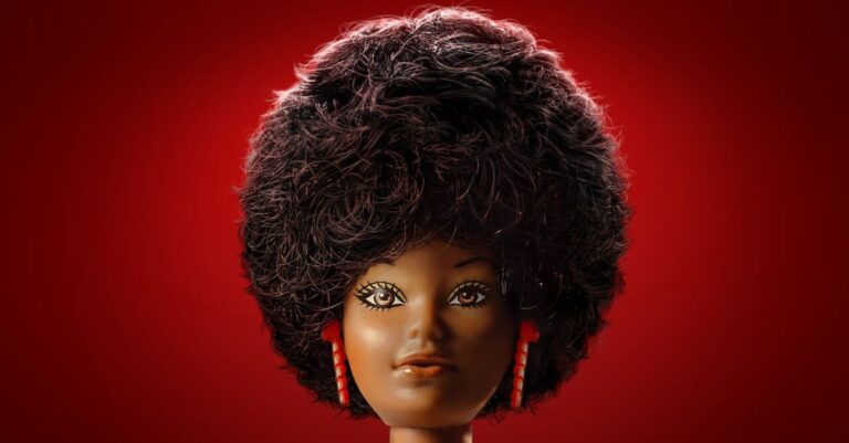 Lee más sobre el artículo Guía para ver La Barbie negra: Un documental sobre el racismo