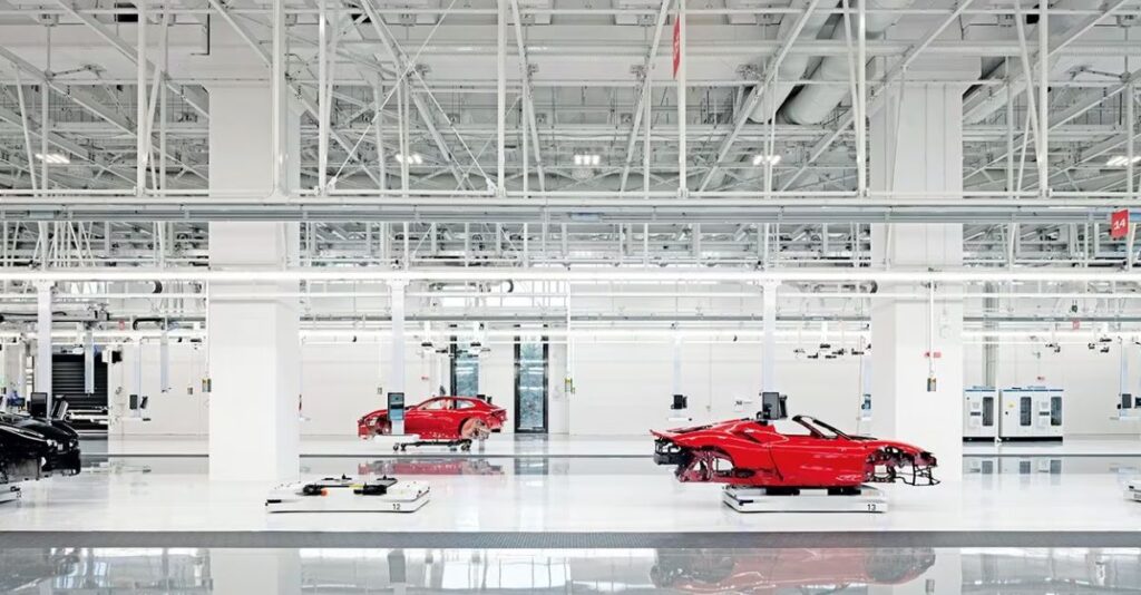 Ferrari inaugura e-building
