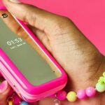 Lanzamiento del HMD Barbie Phone: Diseño nostálgico y rosa vibrante