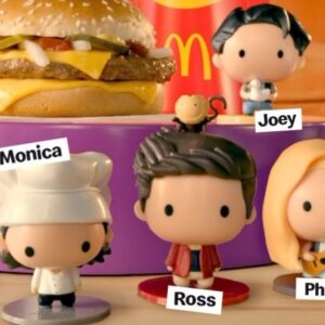 Lee más sobre el artículo McDonald’s lanza Cajita Feliz de “Friends”: Celebrando los 30 años de una sitcom inolvidable