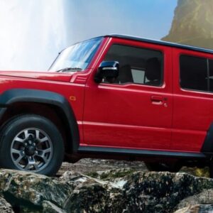 Lee más sobre el artículo Suzuki presenta la Jimny Nomade: La todoterreno mejora el estilo, el confort y el off-road