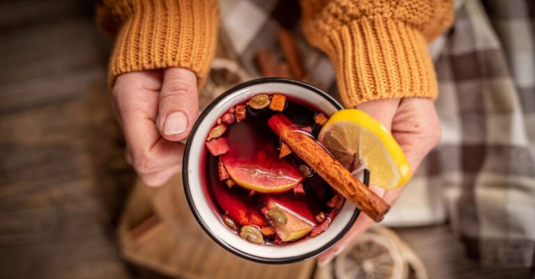 Lee más sobre el artículo El papel de las bebidas calientes en la cultura de invierno