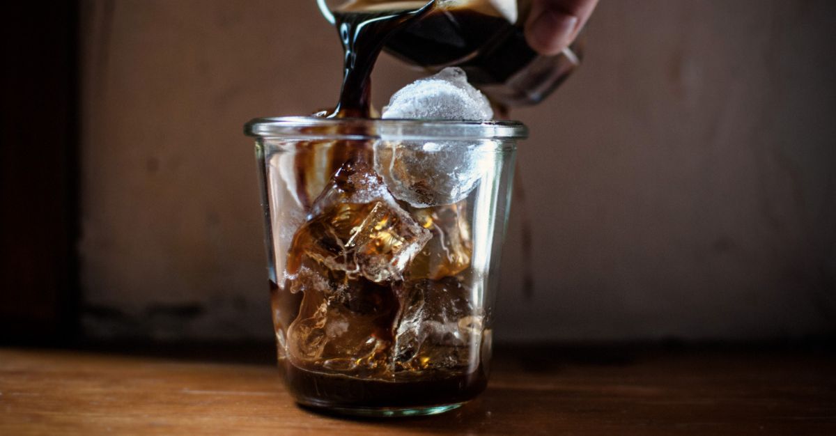 Café frío en vaso
