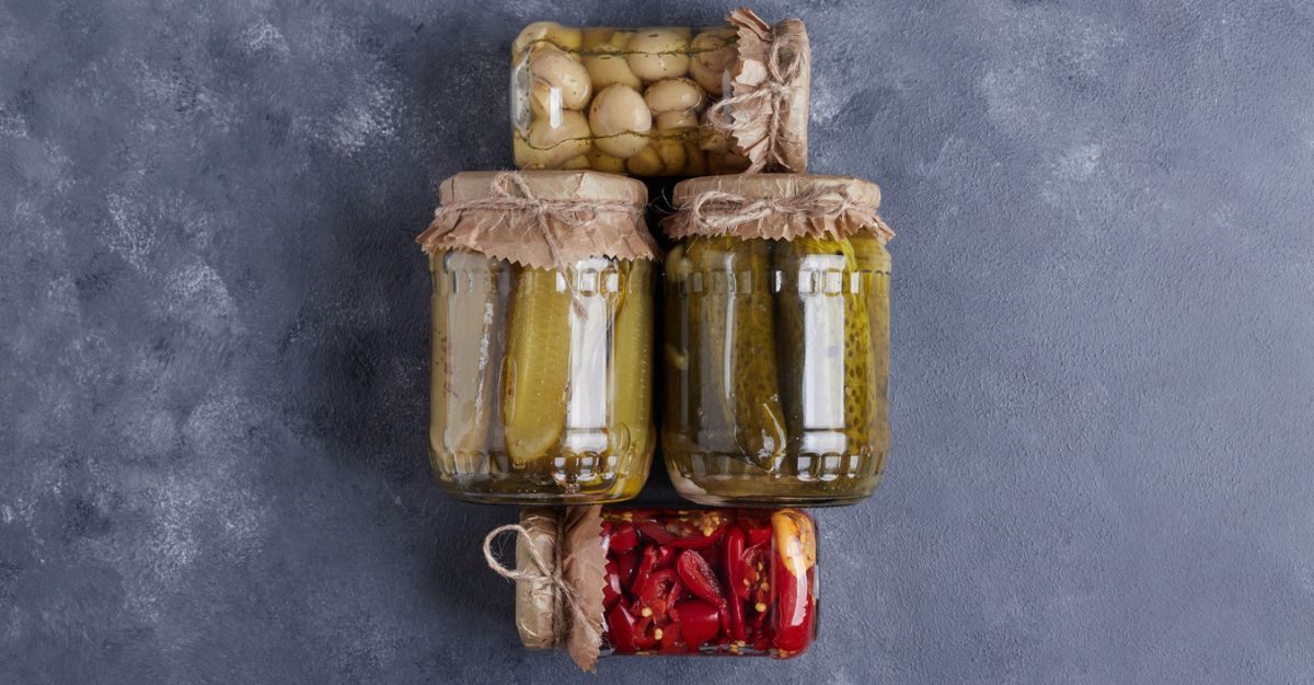 Frascos con conservas