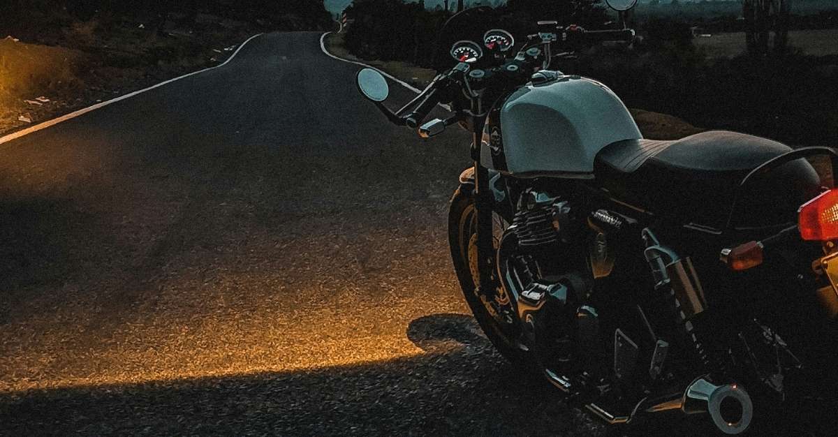 Motocicleta encendida